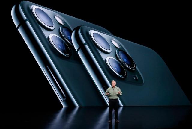 Phil Schiller, Senior Vice President of Worldwide Marketing presents the new iPhone 11 Pro at an Apple event at their headquarters in Cupertino, California, U.S. September 10, 2019. REUTERS/Stephen Lam