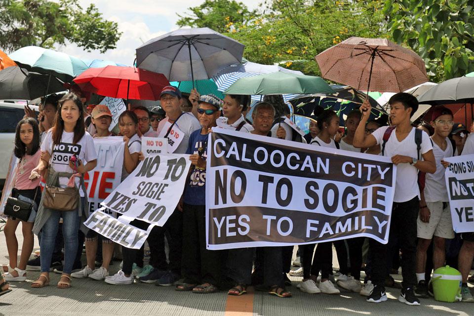 Members of a pro-life group from Caloocan City gather outside the Senate on Monday, September 30, 2019 to urge lawmakers to reject the proposed SOGIE (Sexual Orientation, Gender Identity, and Expression) bill. Benjie Castro