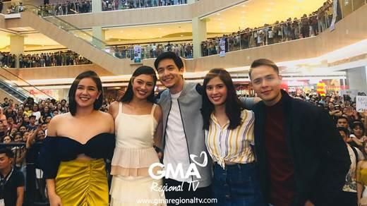 Alden Richards and his "The Gift" co-stars also appeared at a Kapuso Mall Show in The Atrium, Gaisano Grand Citygate in Buhangin, Davao City.