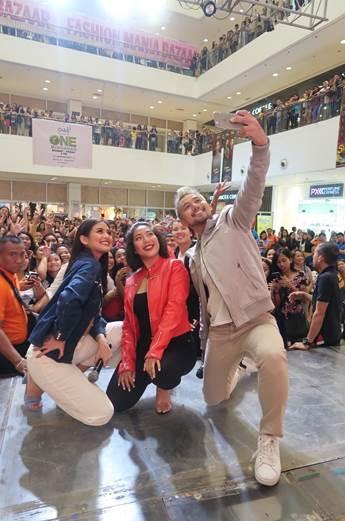 Celebrating the Higalaay Festival in Cagayan de Oro City last August 31 were Beautiful Justice star Gabbi Garcia and One of the Baesâ€™ Rita Daniela and Ken Chan.