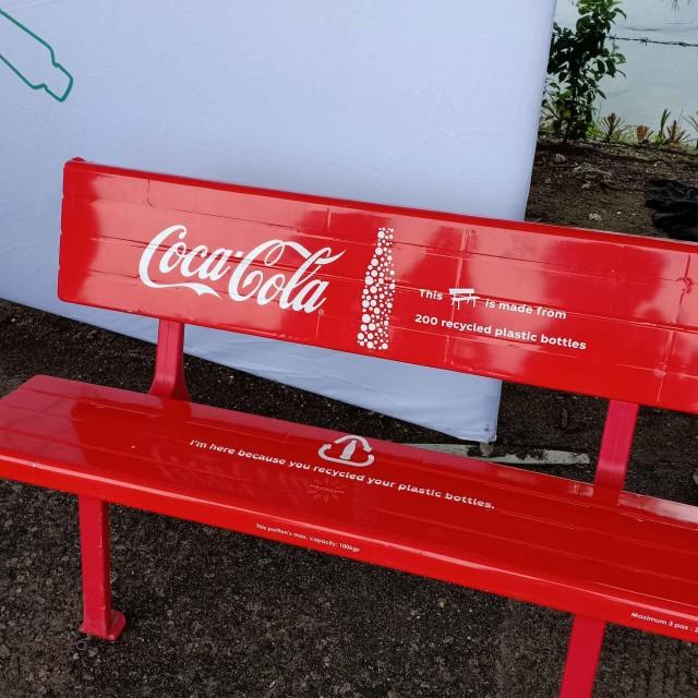 200 plastic bottles were given a new life in the form of this bench.