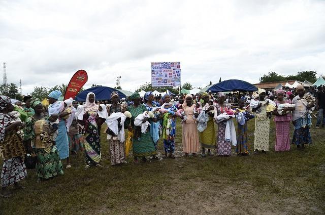 nigeria-town-celebrates-claim-as-twins-capital-of-world