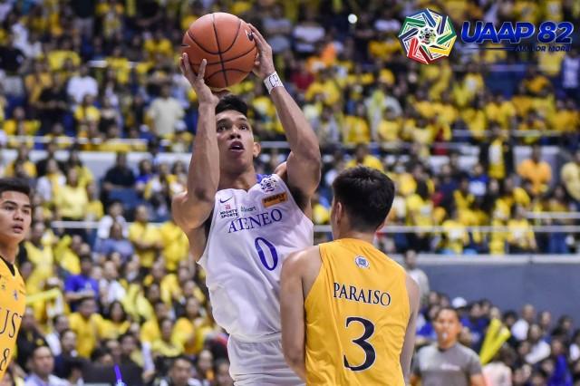 Brent Paraiso of UST goes against ADMU's Thirdy Ravena in Game 1 held last Saturday afternoon. PHOTO FROM UAAP