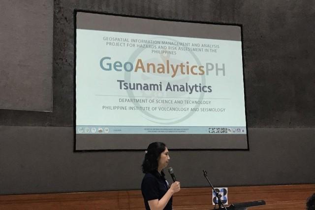 Mabelline Cahulogan of GeoRisk Philippines presents the app to the media on November 5, 2019. Joviland Rita