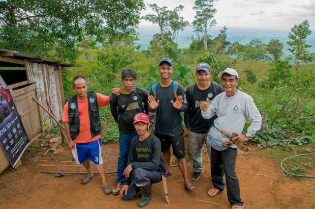 Bantay Forest Rangers. Photo courtesy of Taya Pinas