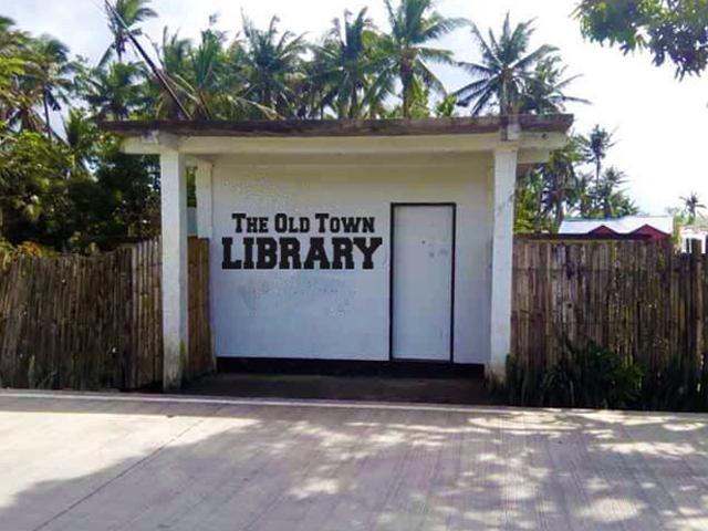 The Old Library. Photo by Ronald Galvez