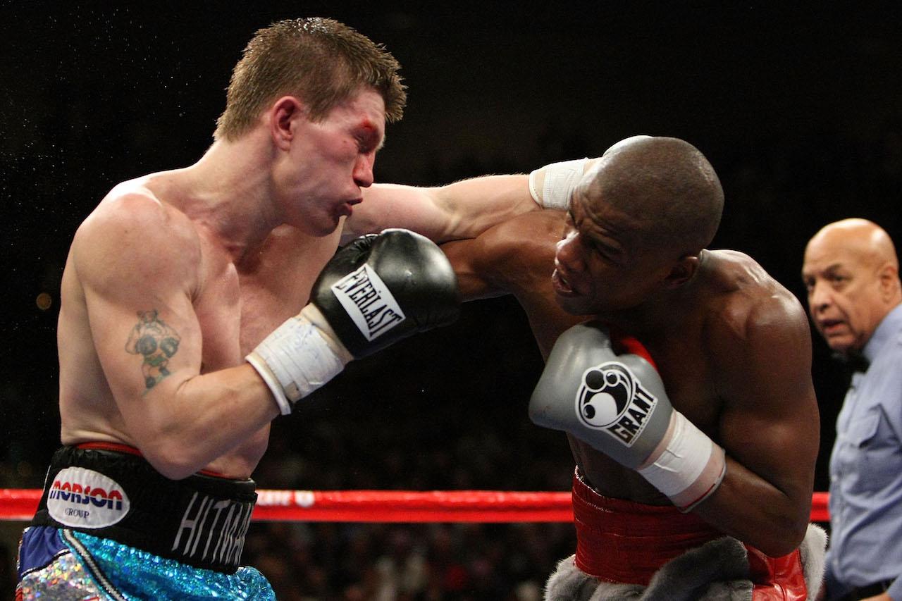 13 years after fight, Ricky Hatton feels cheated against Floyd Mayweather Jr