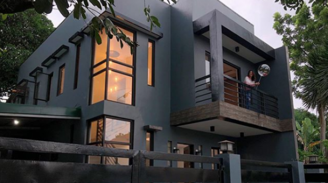 Is this Sanya Lopez's new home?