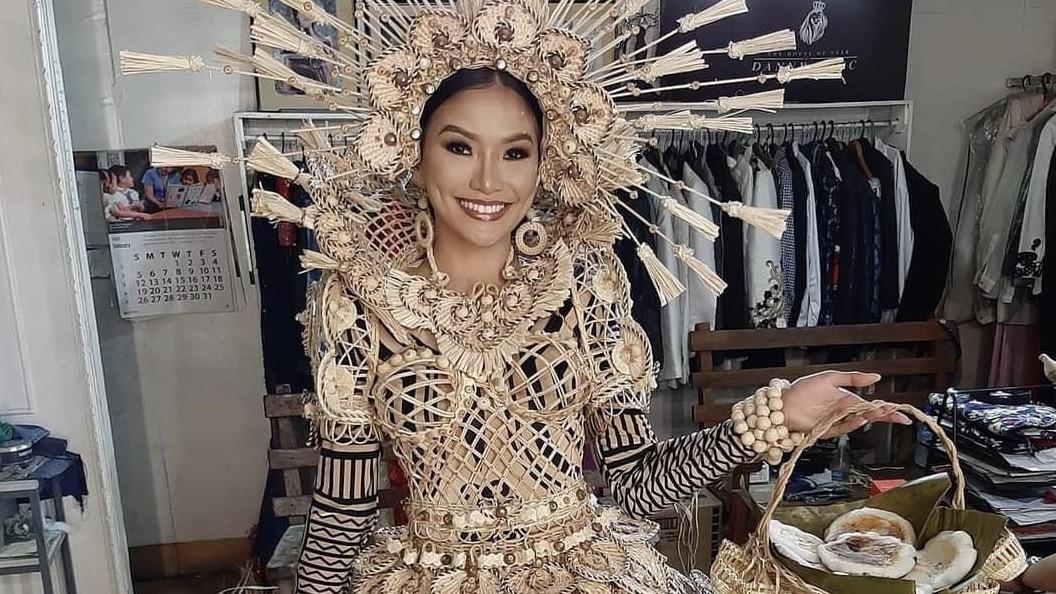 Miss Universe Outfits / Miss Universe Preliminary Competition Costume