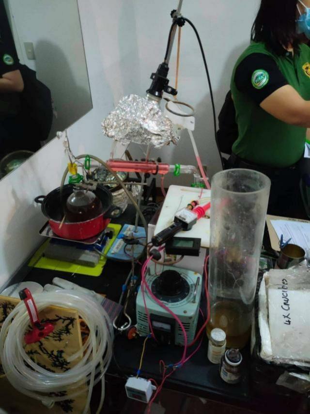 Alleged clandestine shabu laboratory inside Subic Bay Freeport Zone in Olongapo City. (PNP photo)