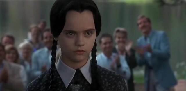 wednesday-addams-is-getting-her-own-show-in-netflix-directed-by-tim-burton