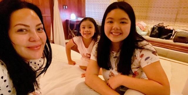 Kc Concepcion Spends Quality Time With Younger Half Sisters Samantha And Savannah 5025