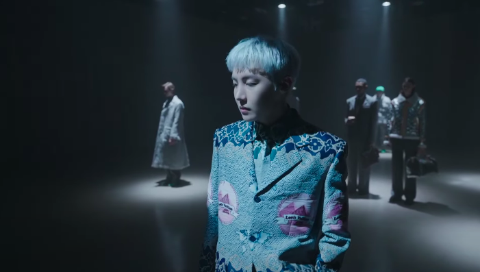 BTS Delivers Smoldering Looks While Rocking Louis Vuitton In New Fashion  Films - Koreaboo