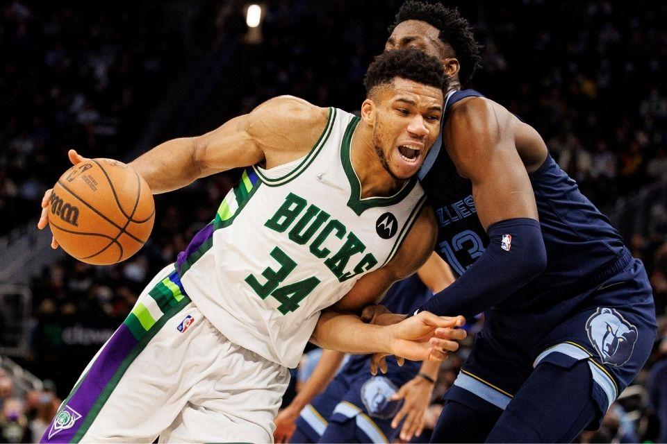 Giannis doubtful, Morant questionable heading into Wednesday – KGET 17