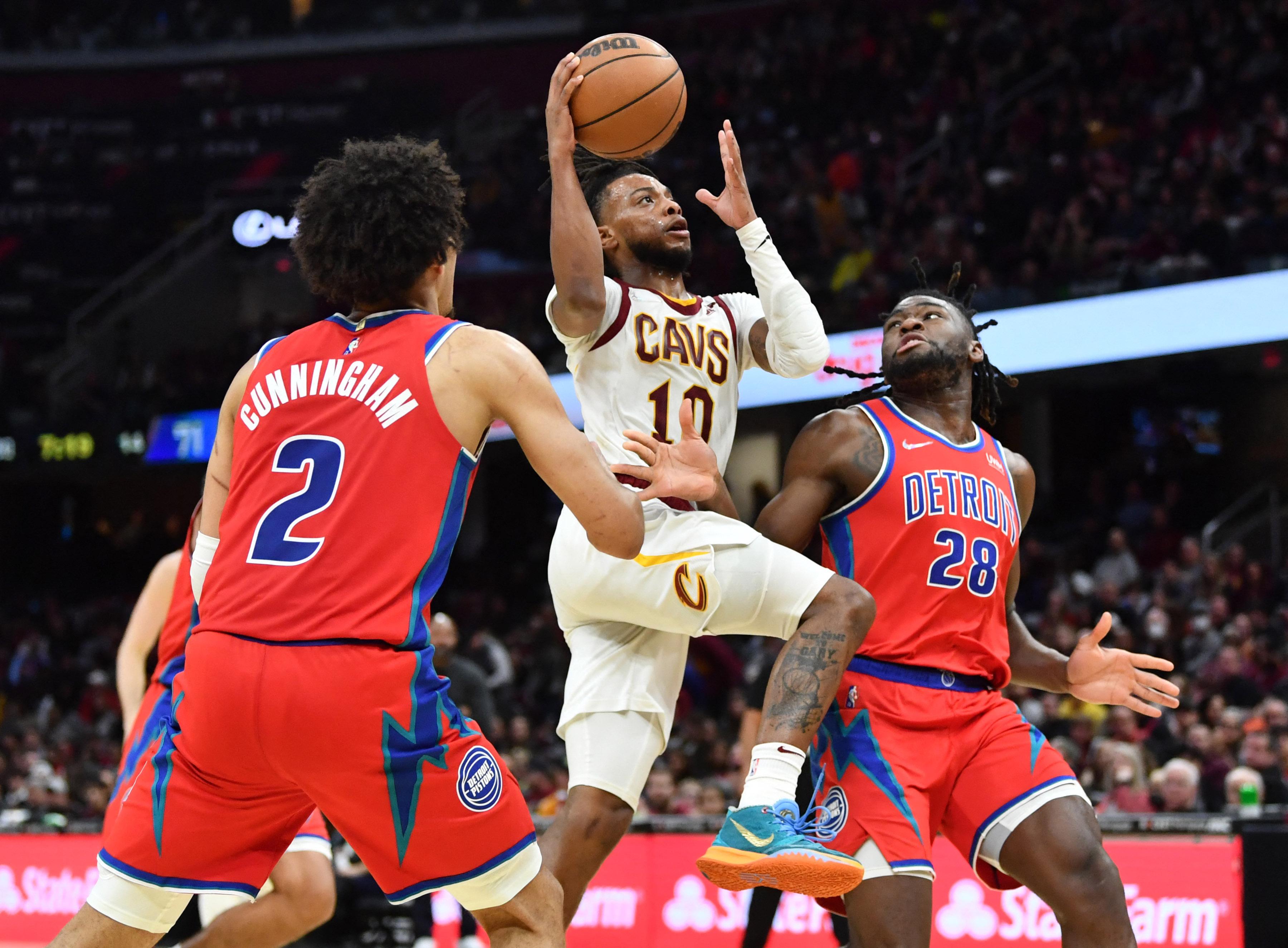 Cleveland Cavaliers rally in second half to top Detroit Pistons