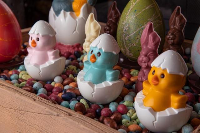 Don't sleep on City of Dreams' Cafe Society. The excellent confectionery shop has wonderful Easter treats like these super cute Easter Egg Chicks. Yes these are chocolates! Courtesy: City of Dreams