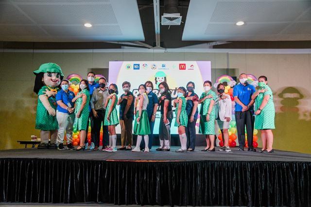 Laging Handa! SM Supermalls, the PH government&acirc;s single biggest private entity partner, together with Girl Scouts of the Philippines (GSP) launched Resbakuna Kids to vaccinate Girl Scouts aged 5-17 and adult members for booster shots at SM Megamall's Kids wonderland-themed vaccination site. The event was attended by SM Supermalls Senior VP for Marketing Joaquin San Agustin, SM Supermalls Asst. VP for Operations Ian Mathay, Mandaluyong City Hospital Director Cesar J. Tutaan and GSP National President Nina Lim-Yuson.