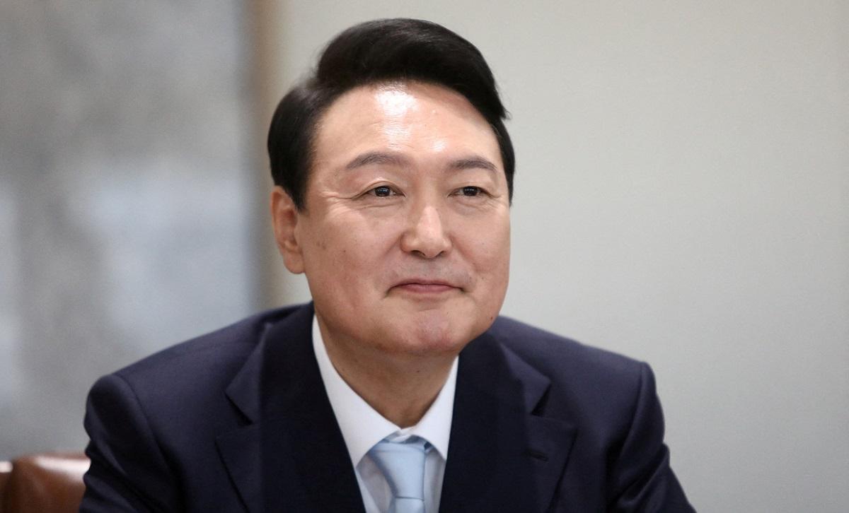 S.Korea's Yoon suggests 'audacious' economic plan if N.Korea abandons nukes  | GMA News Online