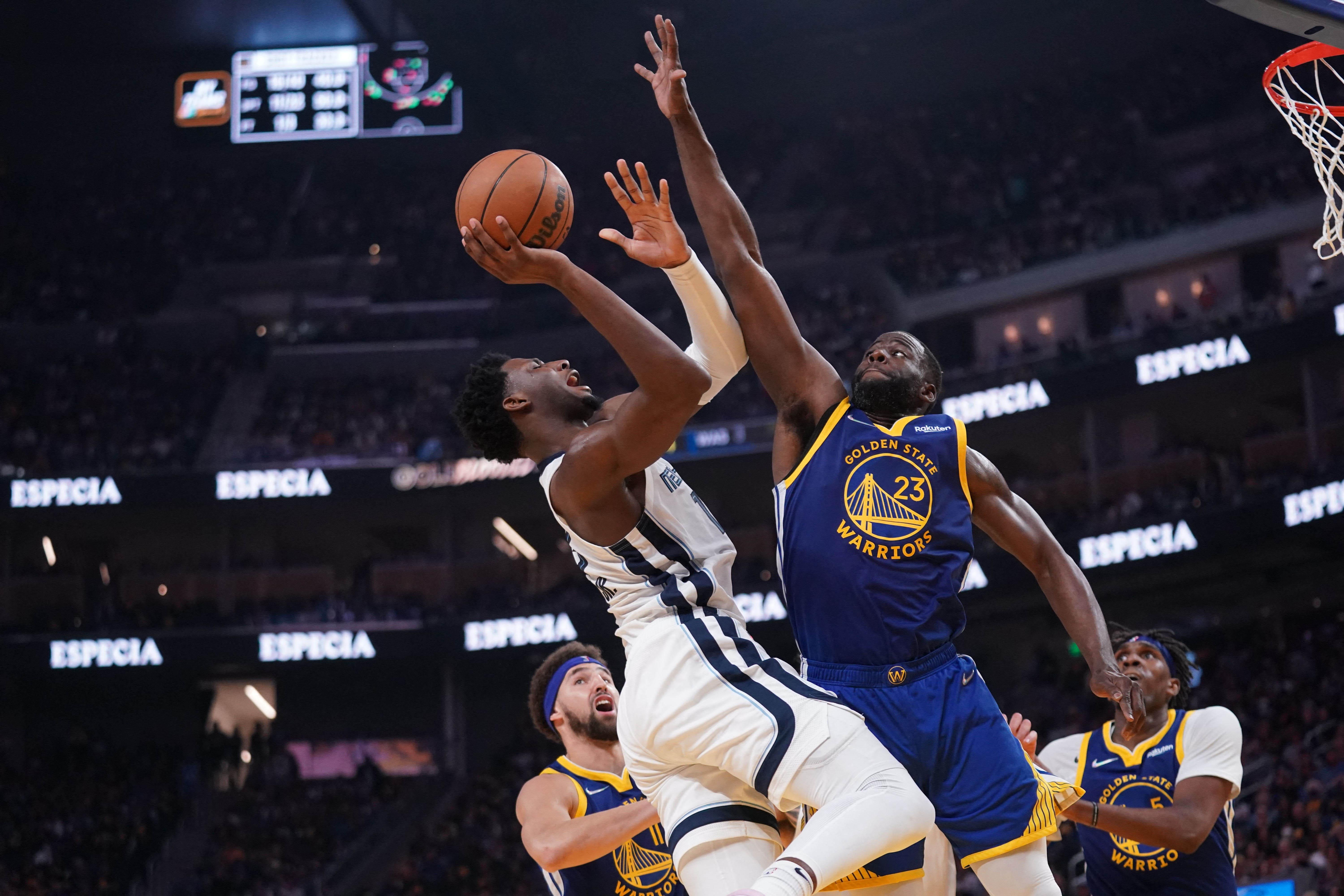 Warriors pull away late, close out Grizzlies in Game 6 GMA News Online