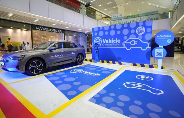 The official launch at SM Aura presented the EV charging stations, with PGA Cars providing the car displays featuring their electronic vehicles.