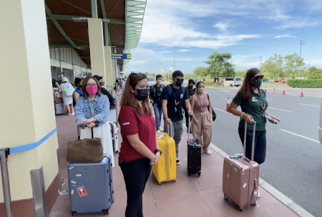 Members of the press, influencers, and travel agents arrived at Bohol-Panglao International Airport for DIVE 7 Bohol Familiarization Tour. Photo: Piolo Veluz/GMA News
