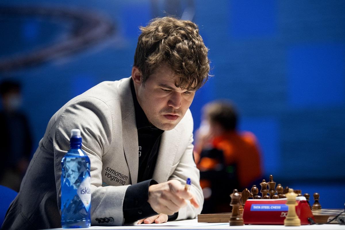 Five-time world chess champion Magnus Carlsen says he will not defend his  title