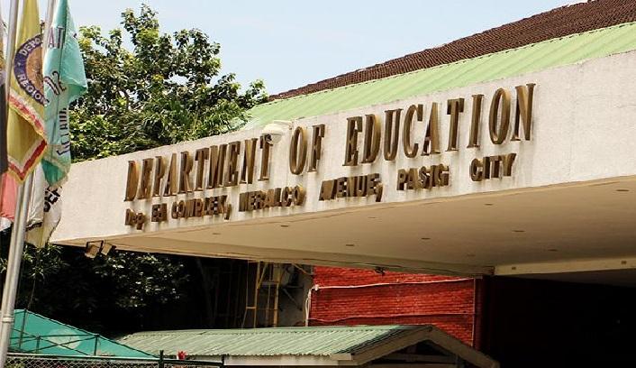Face&to&face classes suspended in 7,734 public schools –DepEd