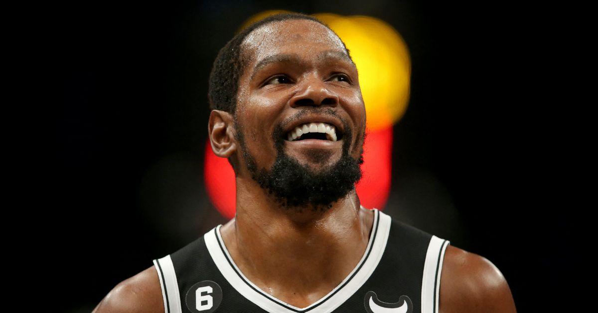 Suns' newly acquired superstar Kevin Durant calls for the NBA to