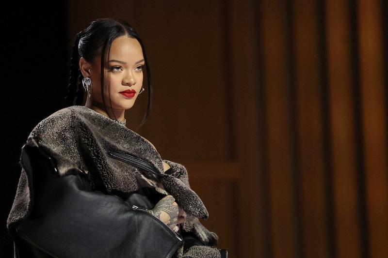 Super Bowl 2023: Rihanna 'So Focused' on Halftime Show She 'Forgot