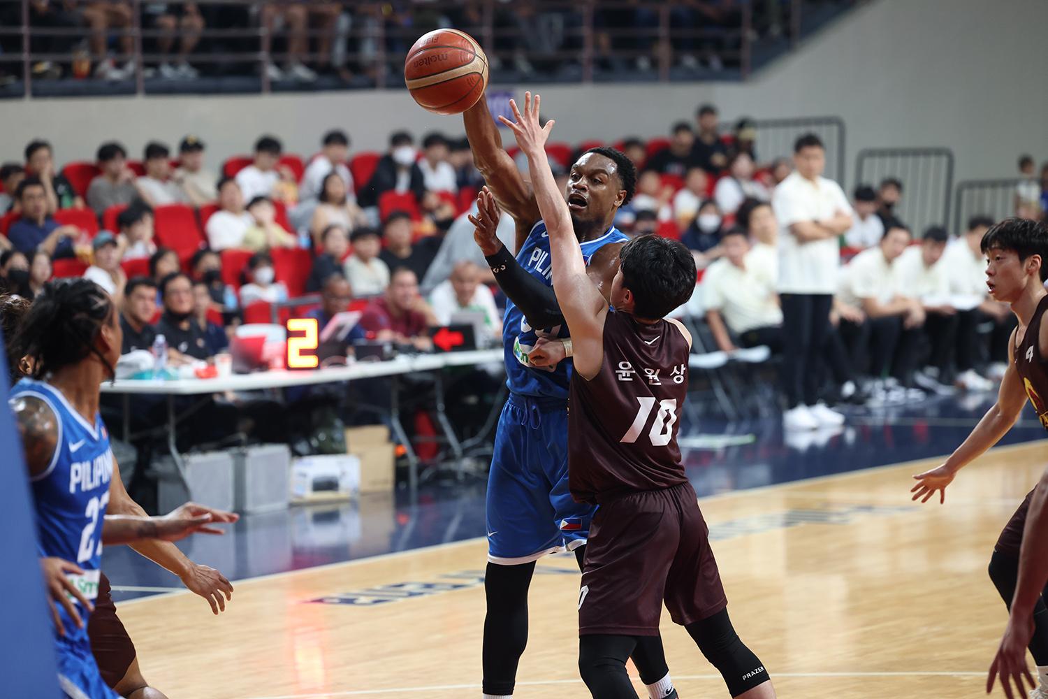 Gilas Pilipinas fends off Koreas LG Sakers in friendly GMA News Online