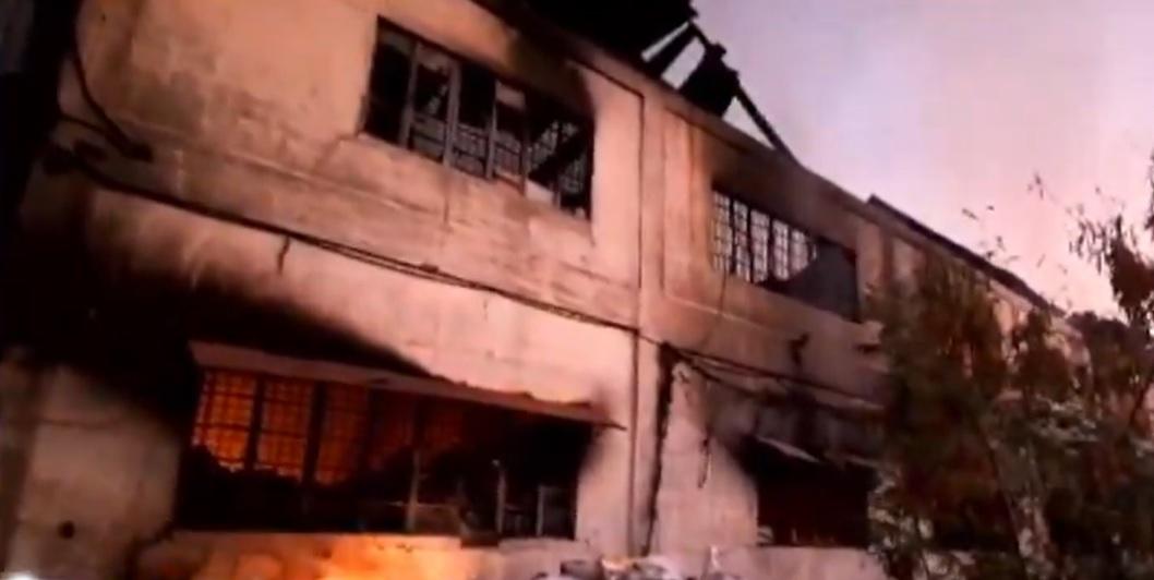 Fire in storage facility in Valenzuela City not yet out but already  confined