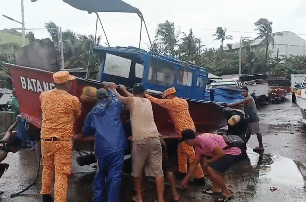 Photo courtesy: FSUPT. Franklin Tabingo, Batanes Fire Marshall