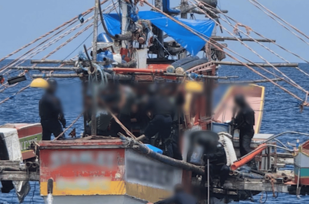 Photo courtesy: PDEA & Philippine Navy