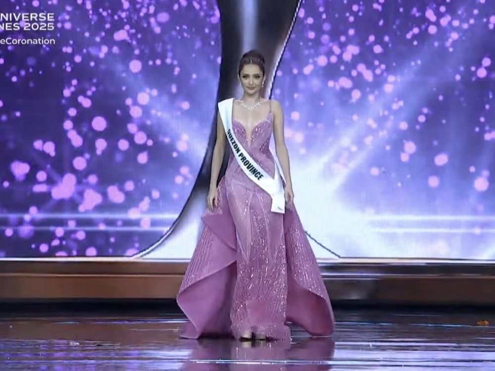 Ahtisa Manalo in her long gown during the MUPH 2025 Coronation Night | Photo: Empire PH/YT