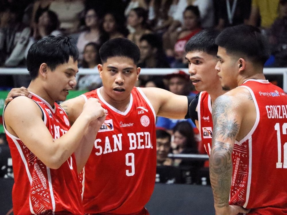 SBU's Sajonia and Andrada combine for 45 points in win over Benilde | Zane Esparaga