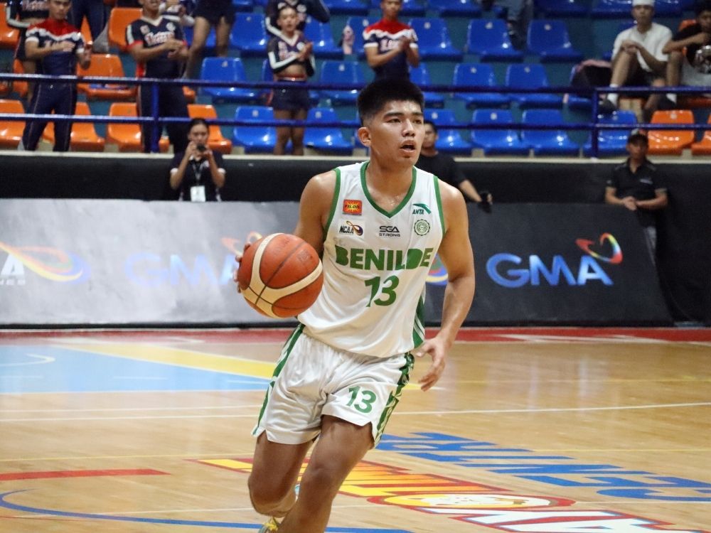 Ian Torres stars for Benilde with a 15-4-4 stat line versus Letran | Photo: Zane Esparaga