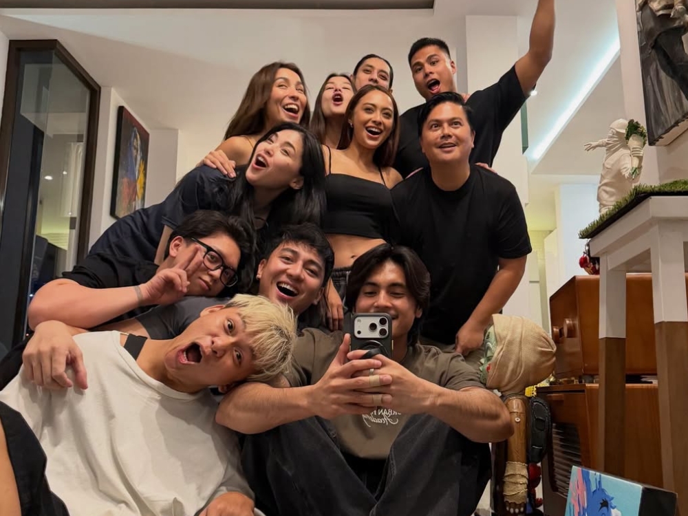 Kylie Padilla with the rest of the Taskforce Firewall cast | GMA Network