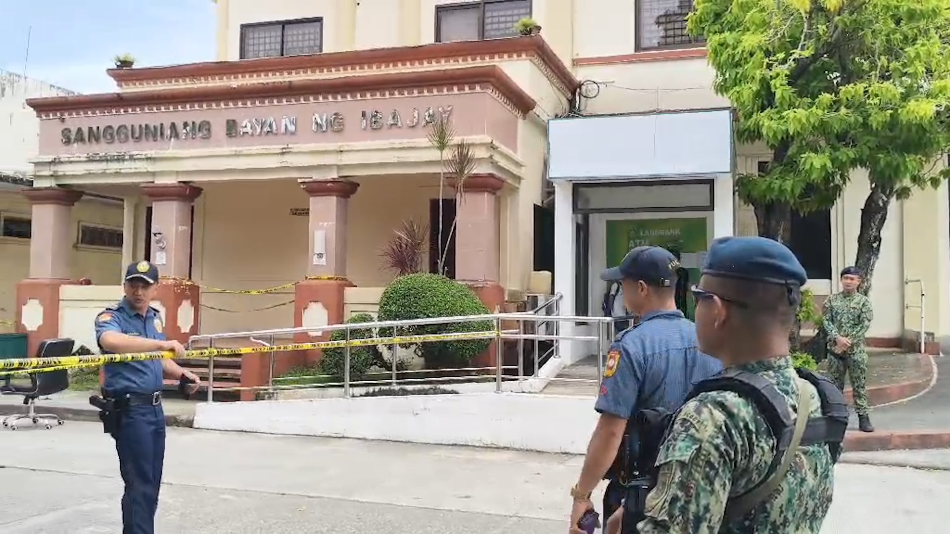 Image via Barangay RU 92.9 Super Radyo Kalibo