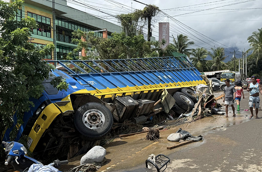 #TinoPH leaves at least six people dead in Canlaon City