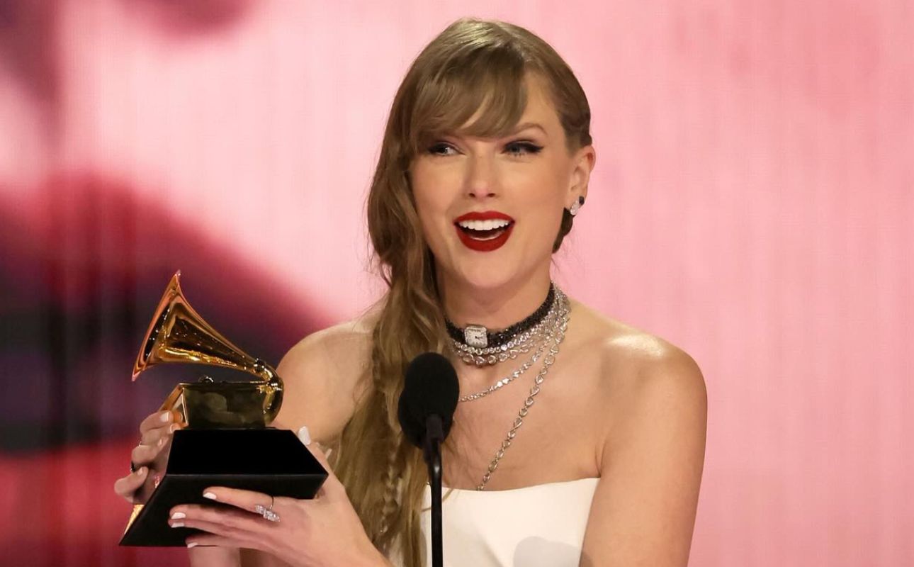 Taylor Swift receiving her Best Album Award at the 66th Grammys | Photo courtesy: Grammys/IG