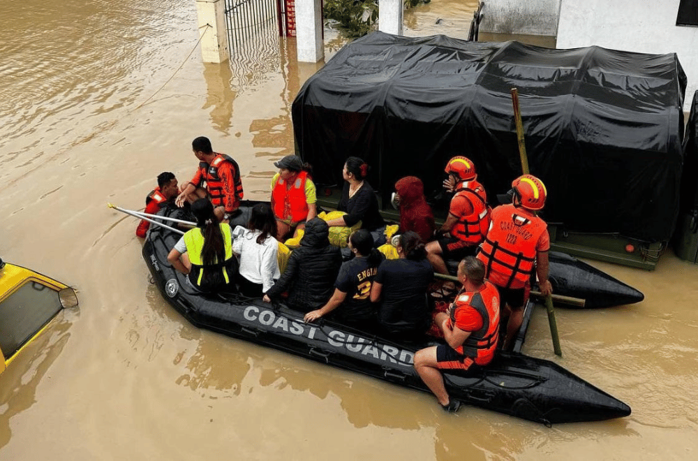 Photo courtesy: Coast Guard District Bicol