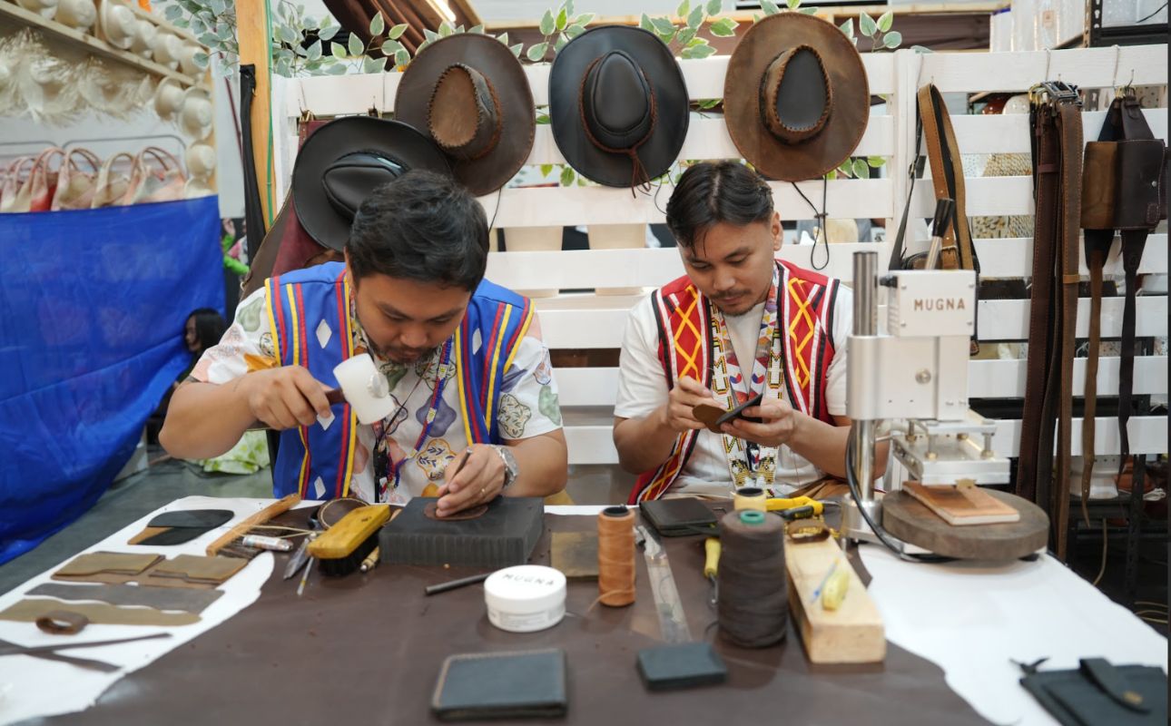 Mugna Leather Arts' Japs and Chris Pagaling during the Likha 3 exhibit at PICC | Photo: Likha Press