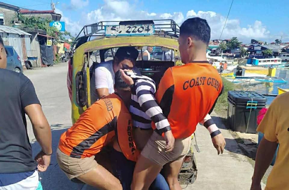 Photo courtesy: PCG Surigao del Norte