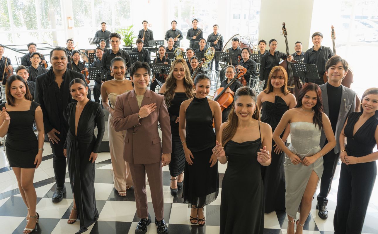 Kapuso singers and performers led by Asia's Limitless Star Julie Anne San Jose | Photo: GMA Network