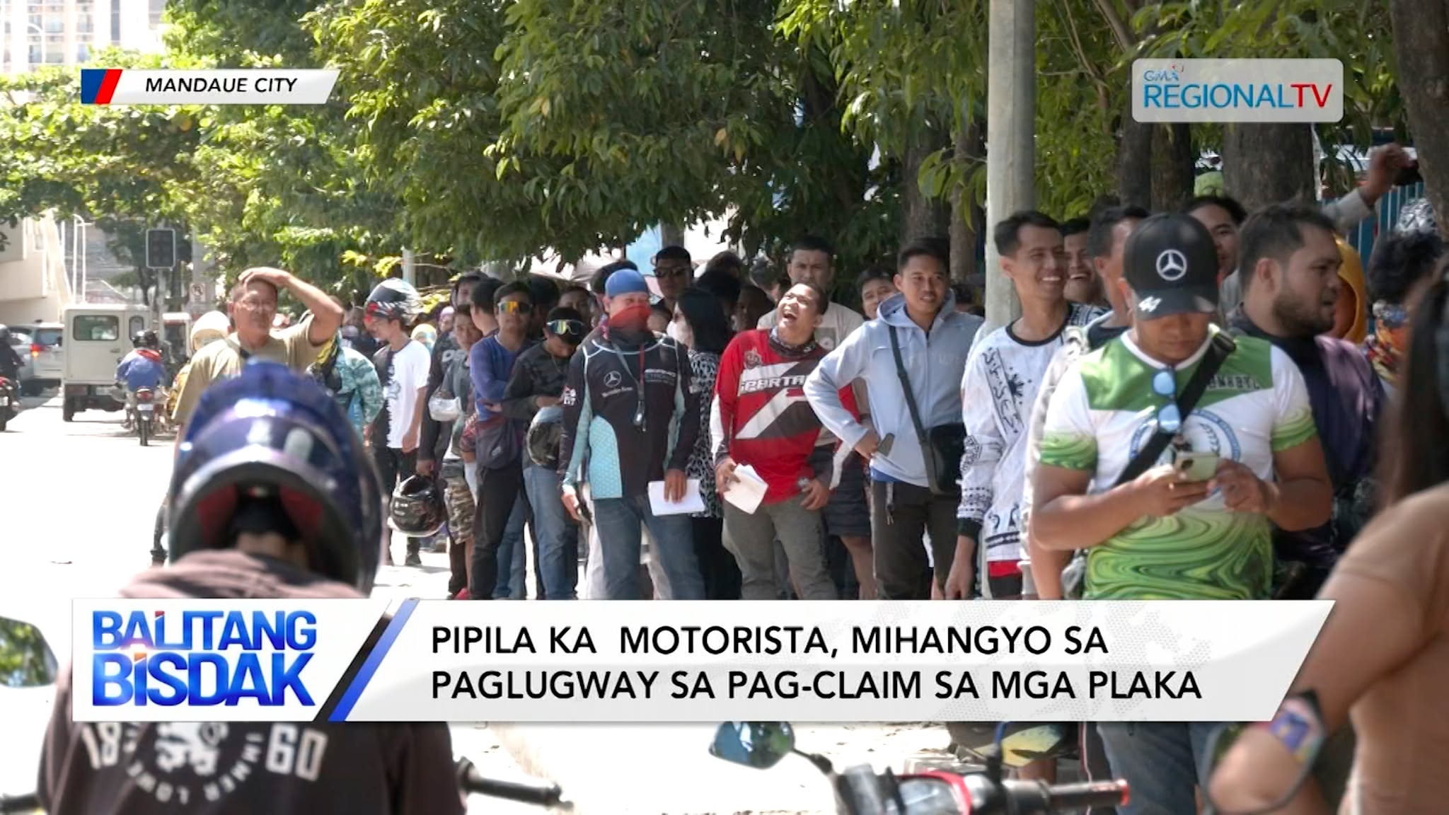 Linya sa mga motoristang mokuha sa plaka sa LTO, miabot sa gawas kilid sa karsada | Balitang Bisdak