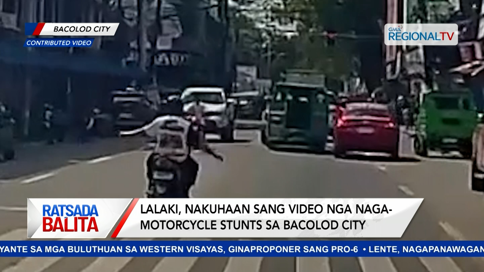 Lalaki, nakuhaan sang video nga naga-motorcycle stunts sa Bacolod City | Ratsada Balita
