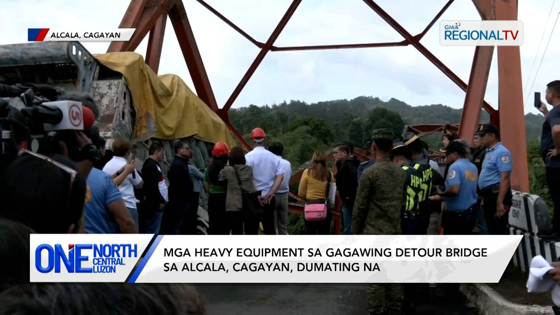 Mga heavy equipment sa gagawing detour bridge sa Cagayan, dumating na | One North Central Luzon