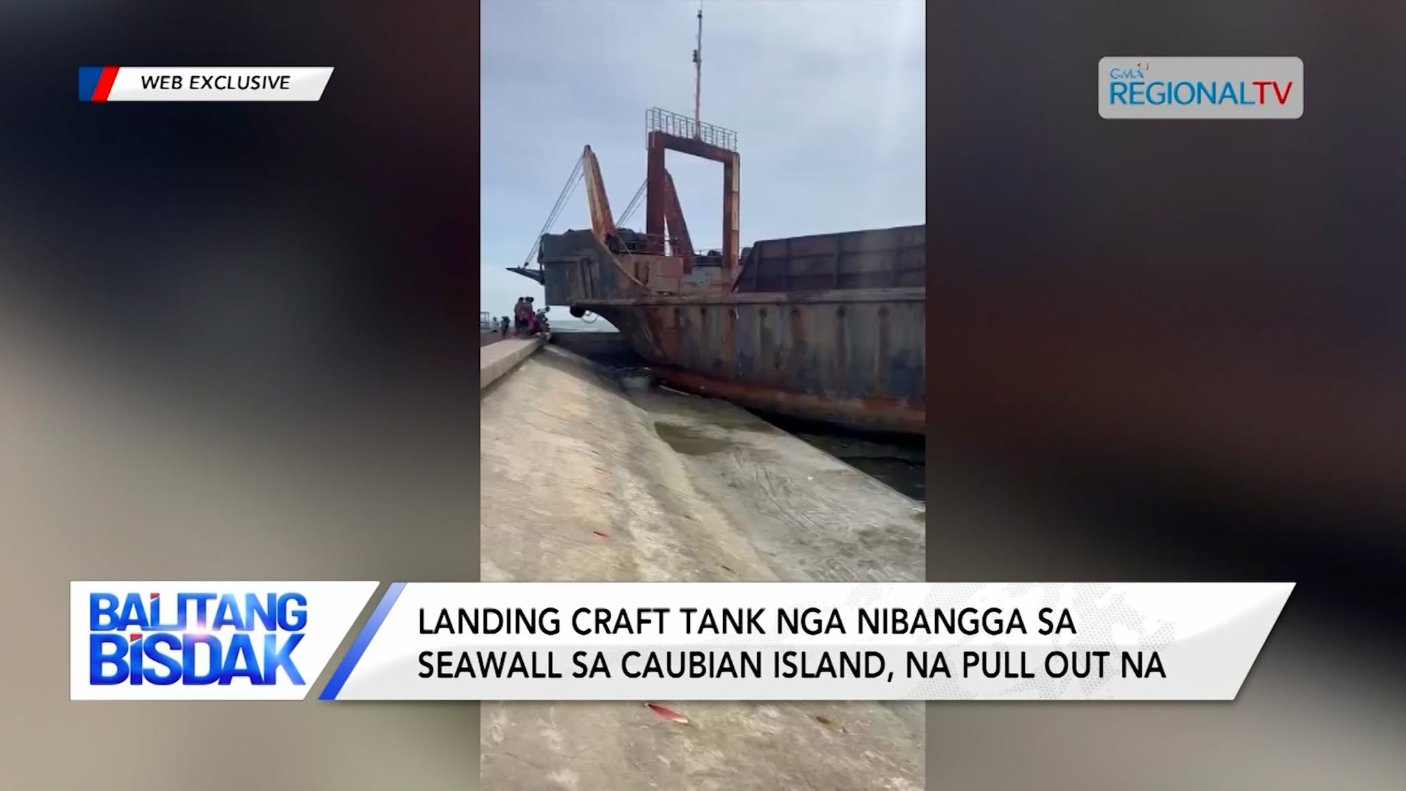 Landing Craft Tank nga Nibangga sa Seawall sa Caubian Island, Na Pull Out Na | Balitang Bisdak