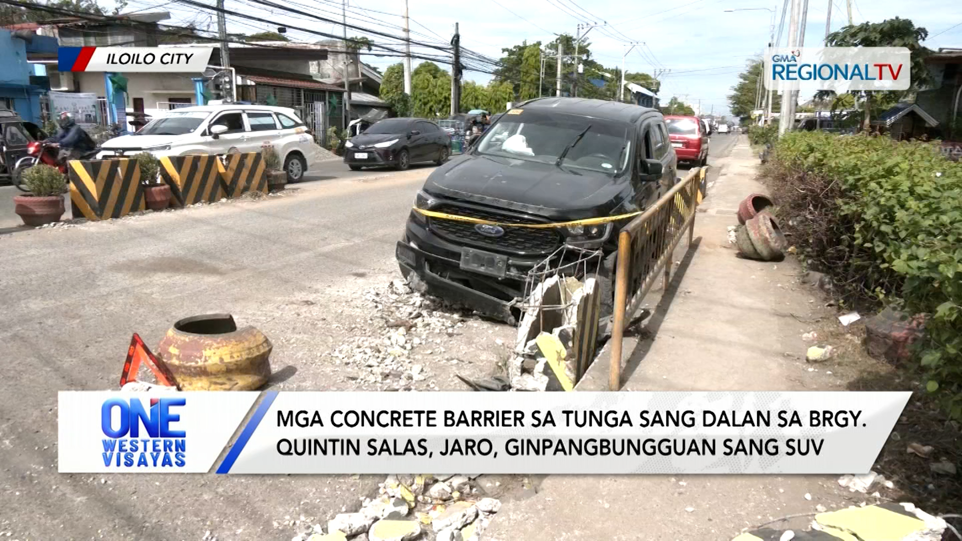 Mga concrete barrier sa Brgy. Quintin Salas, Jaro, ginpangbungguan sang SUV | One Western Visayas