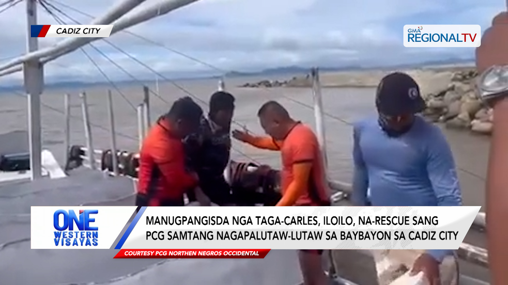 Manugpangisda nga taga-Carles, Iloilo, na-rescue sang PCG sa Cadiz City | One Western Visayas